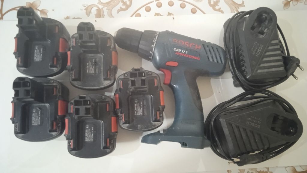 Шуруповерт Bosch