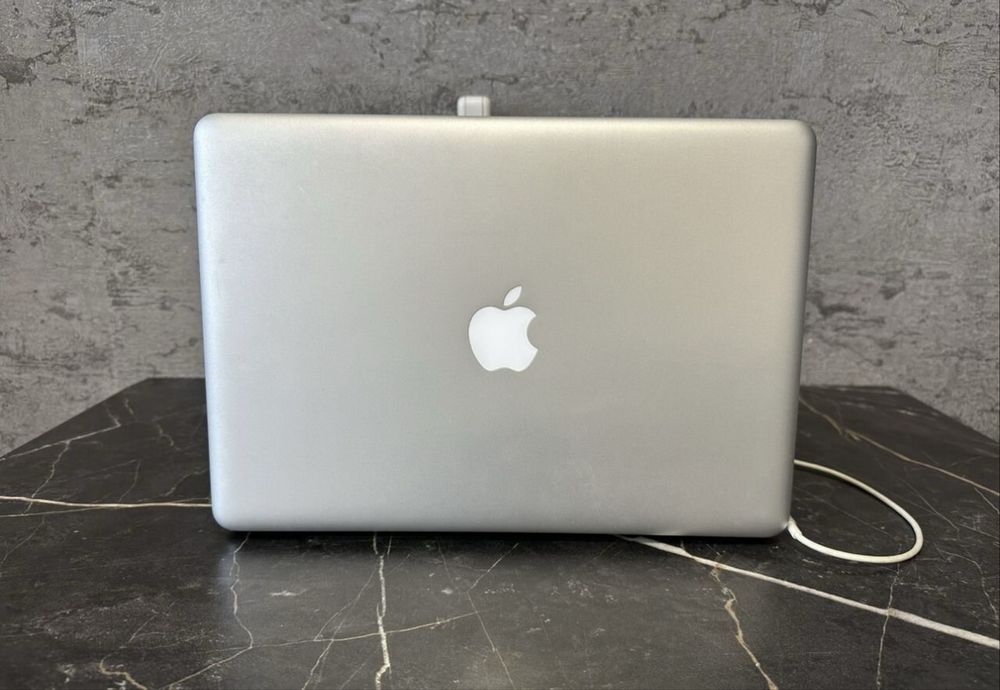 MacBook pro 13 2012 i5