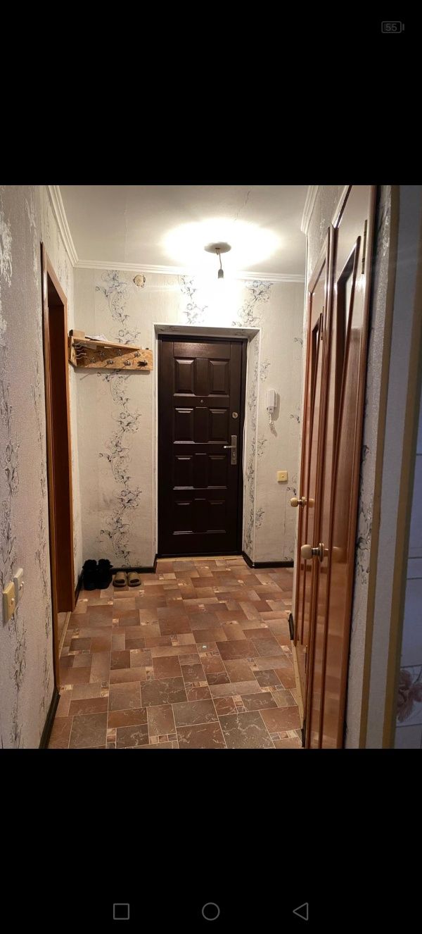 Продаётся 2 х комнатная квартира