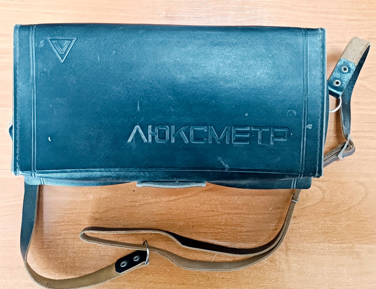 Продам прибор измерения освещенности люксметр