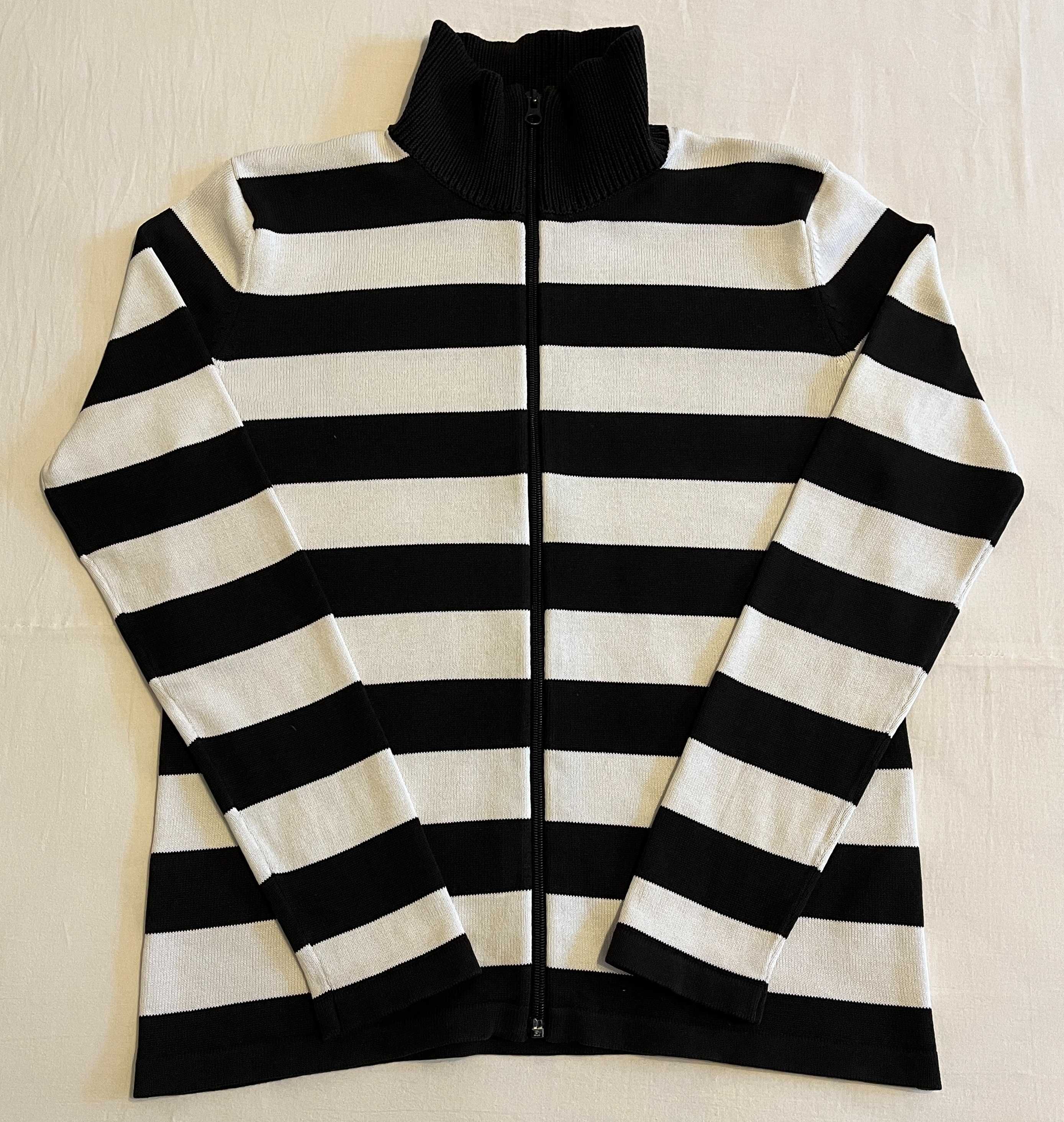 худи adidas, кардиган giordano, джинсовая куртка meters/bonwe