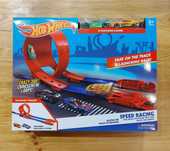 Трек "Hot wheels" Красная Мертвая петля. Хот вилс. Трасса. Две машинки