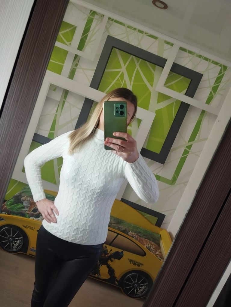Продам вещи 44 размер