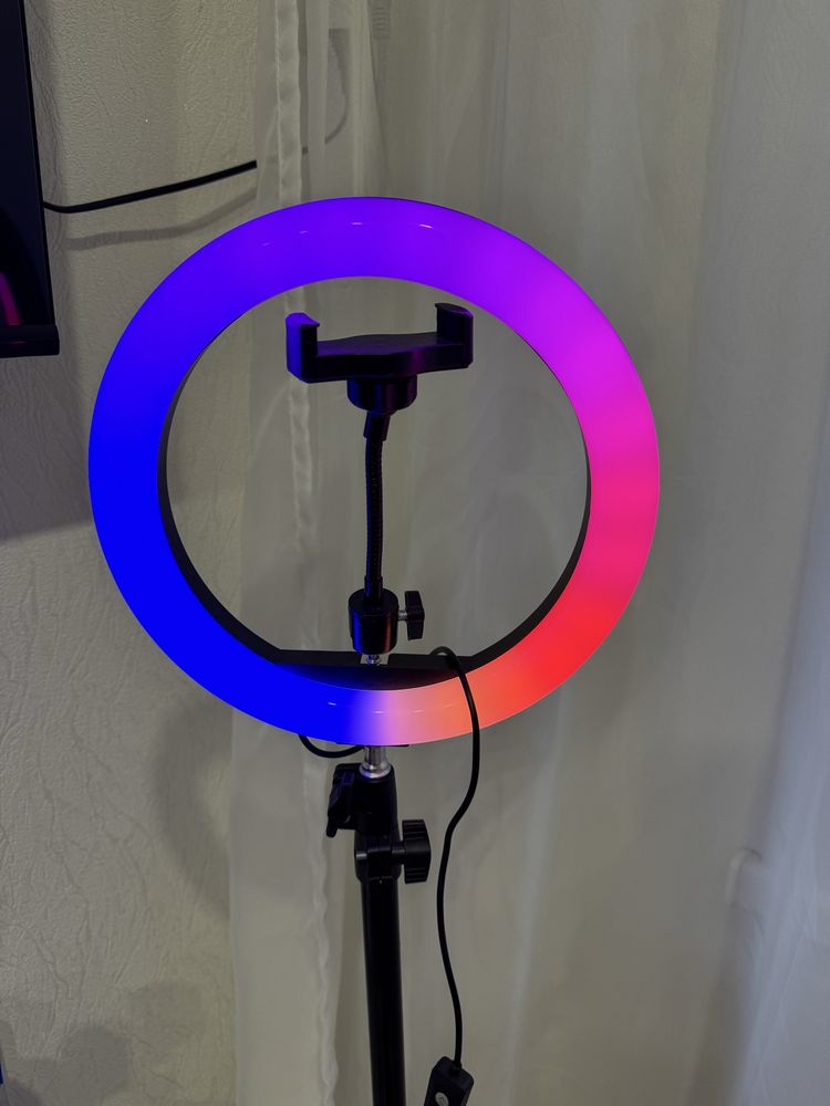 Кольцевая лампа RGB
