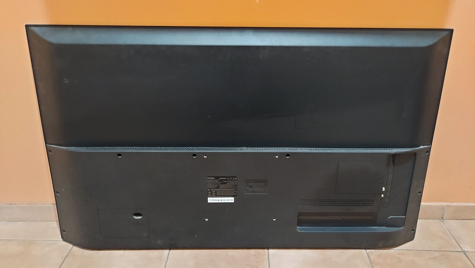 Плазменый телевизор Haier 50 smart tv bx,разбит экран
