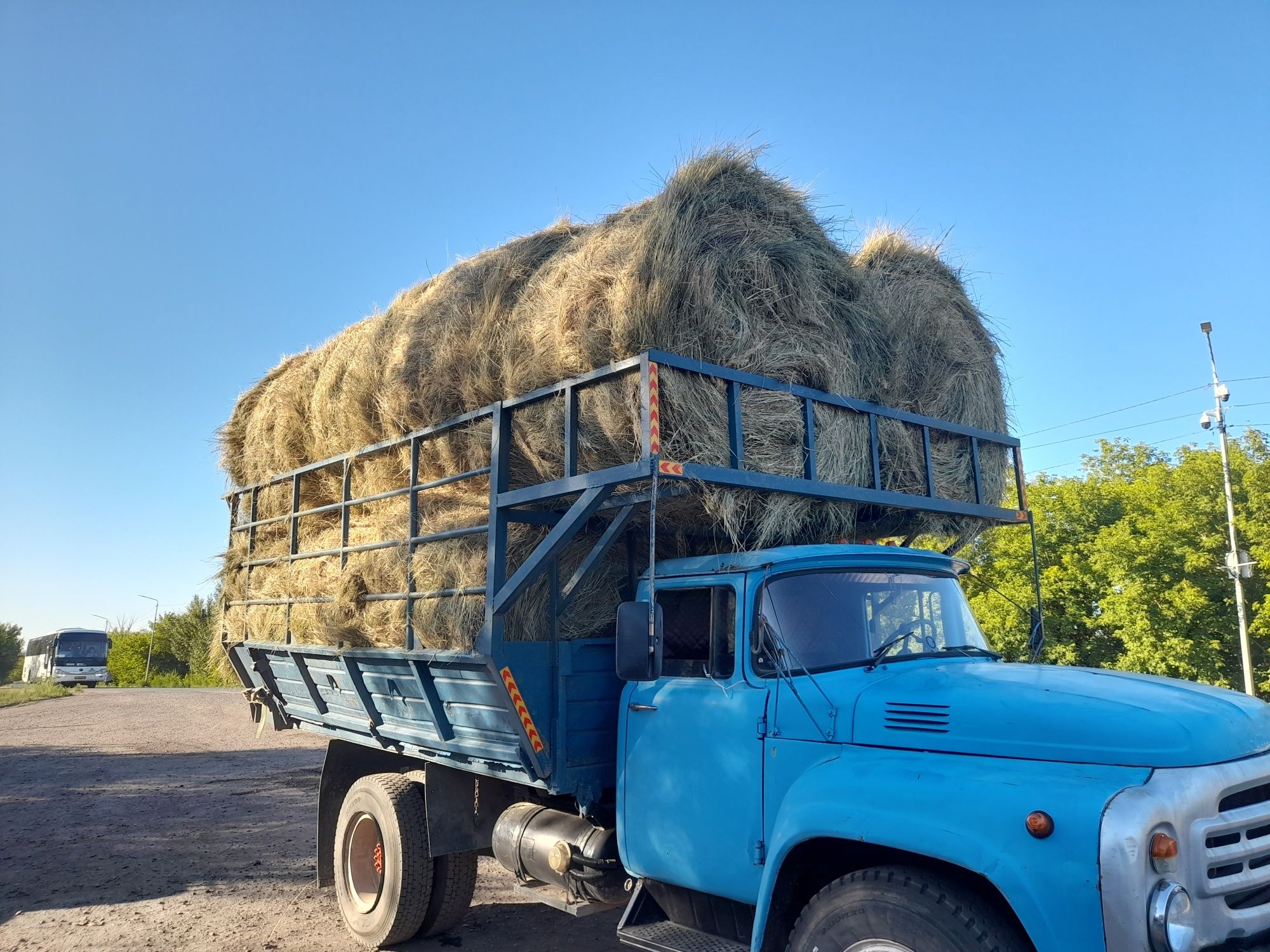 Продаю сено рулоны тюки Караганда