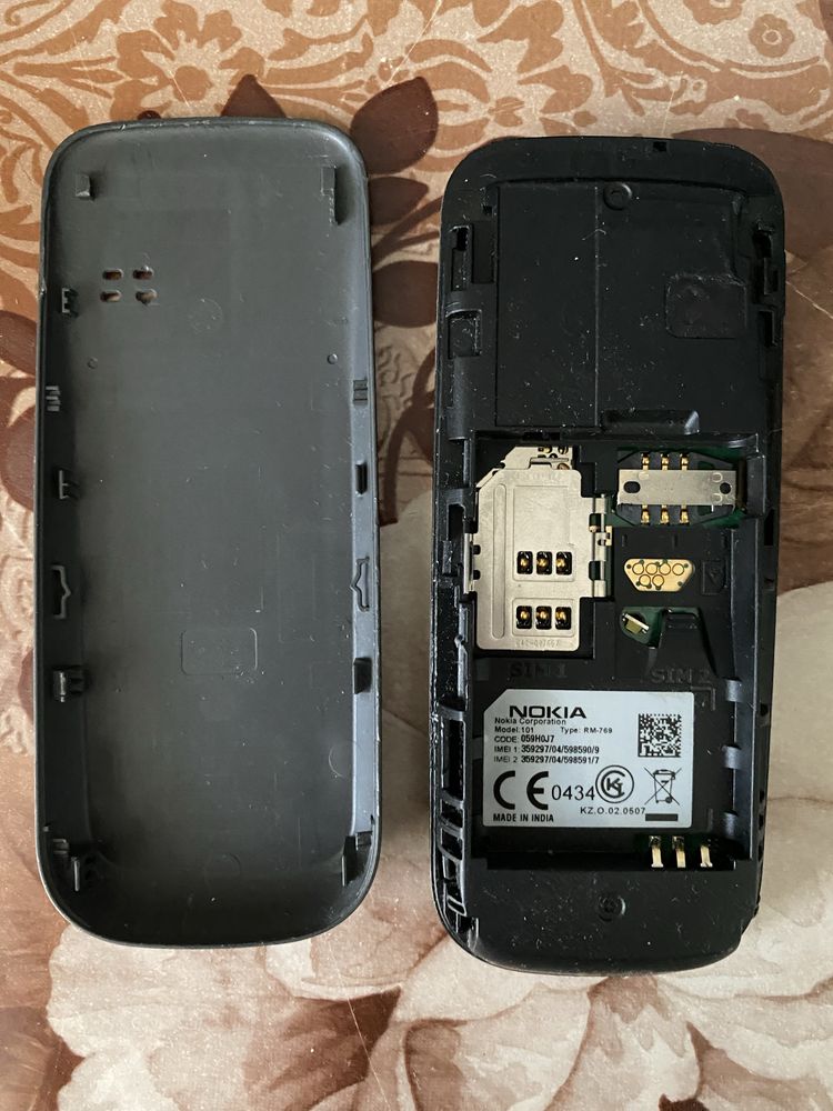 Продам Nokia 101
