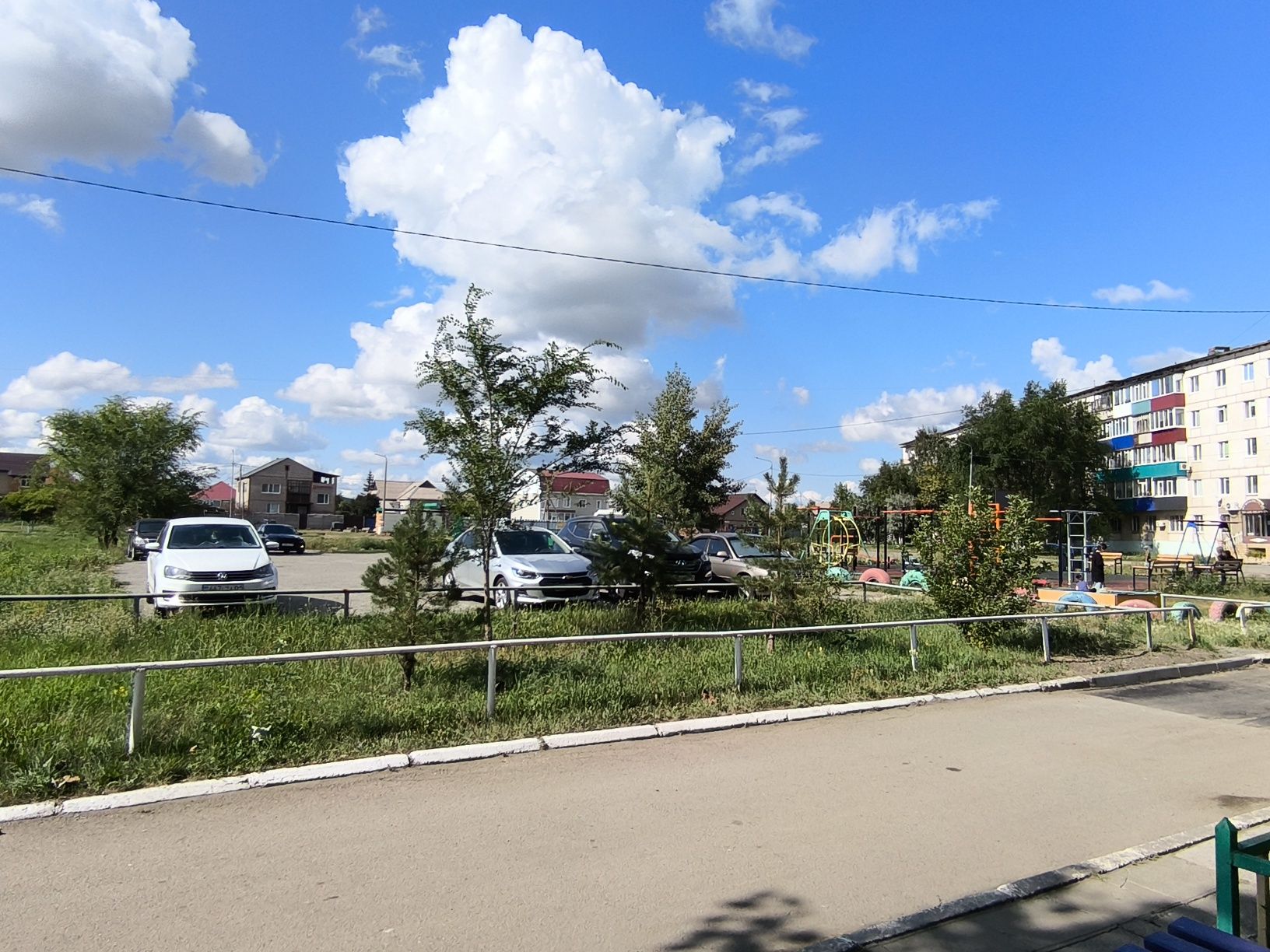 Продам однокомнатную квартиру ул. Сандригайло 74