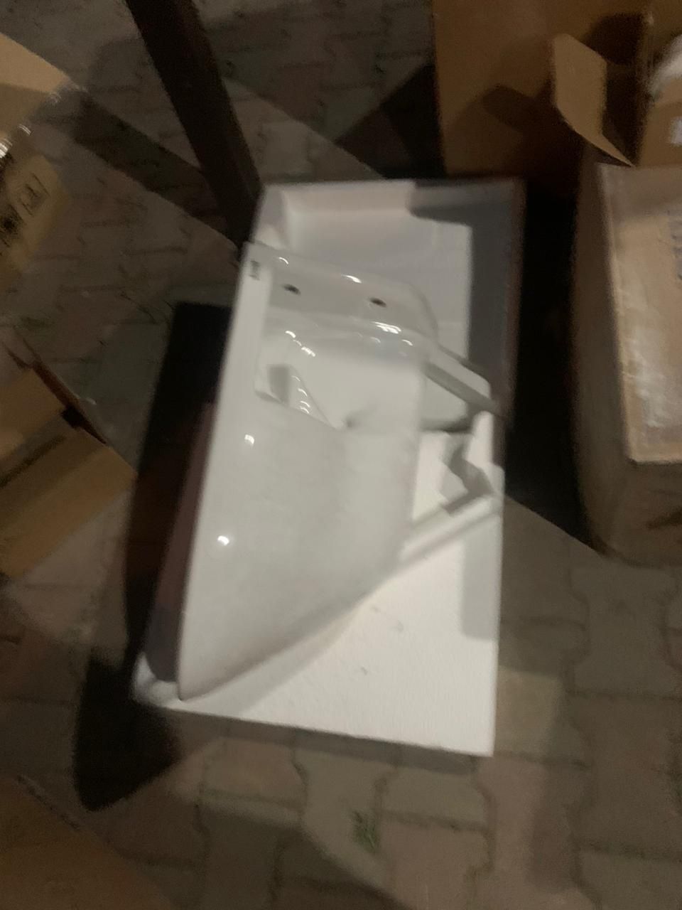 Унитазы   новые.