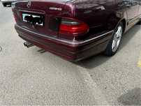 Продам бампер задний мерс w210