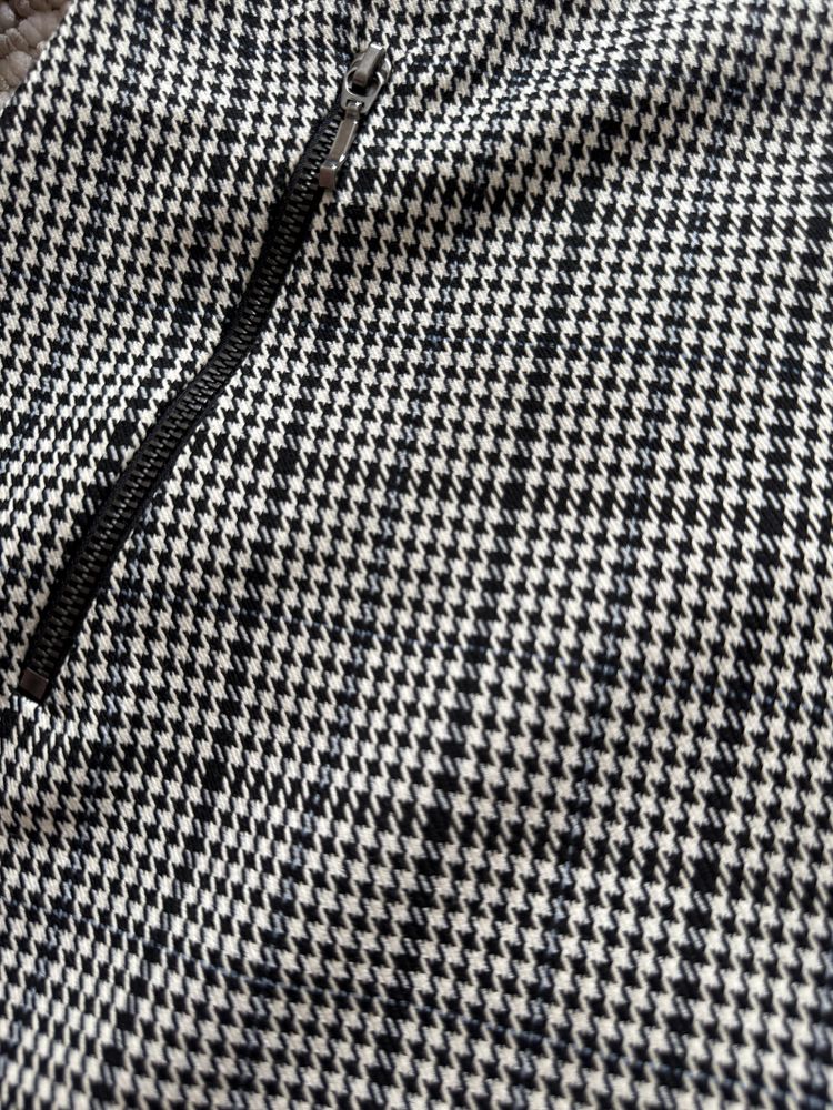 Юбка бренда Зара (Zara)