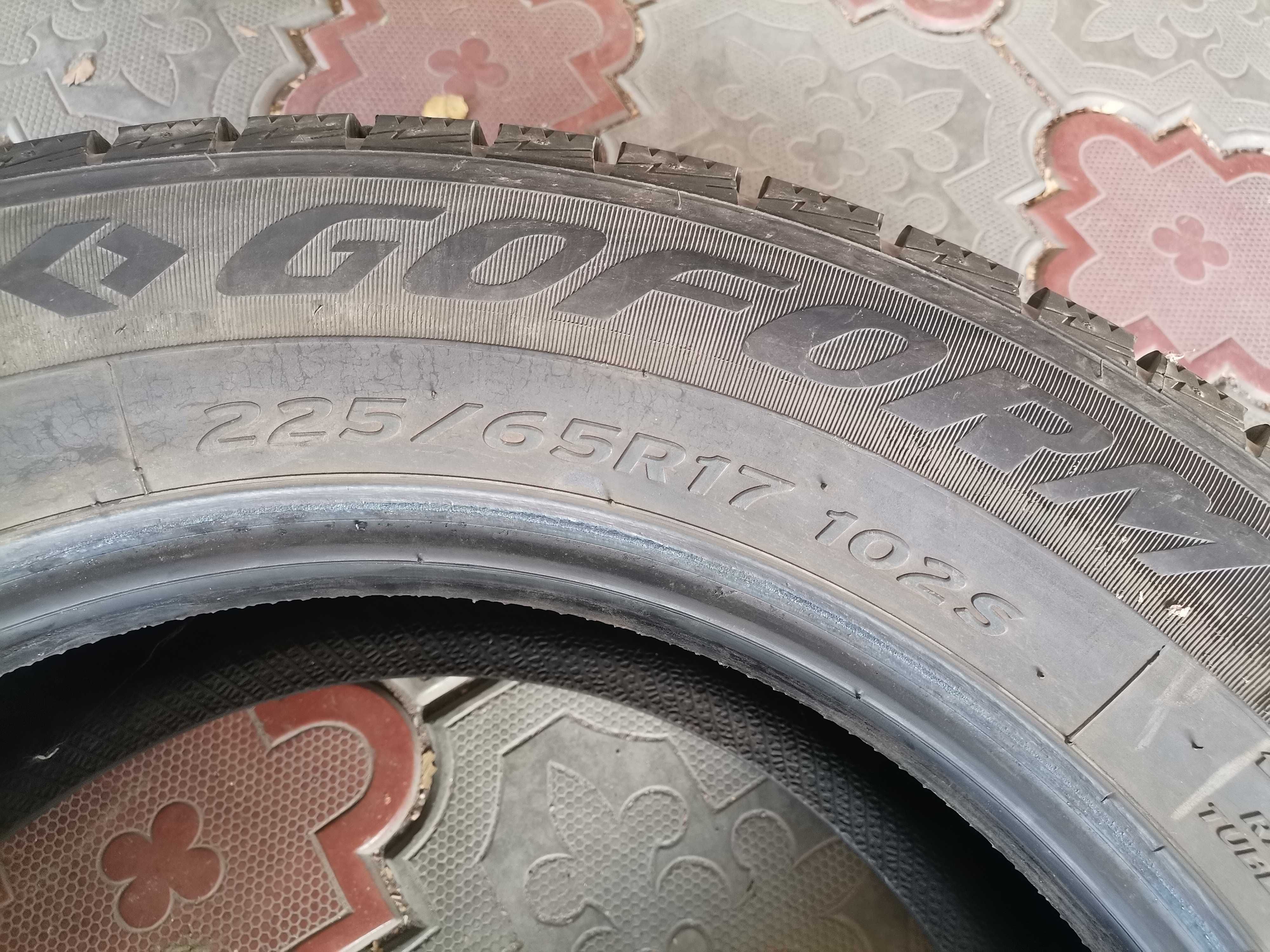 Продаются шины, зимняя резина R17
