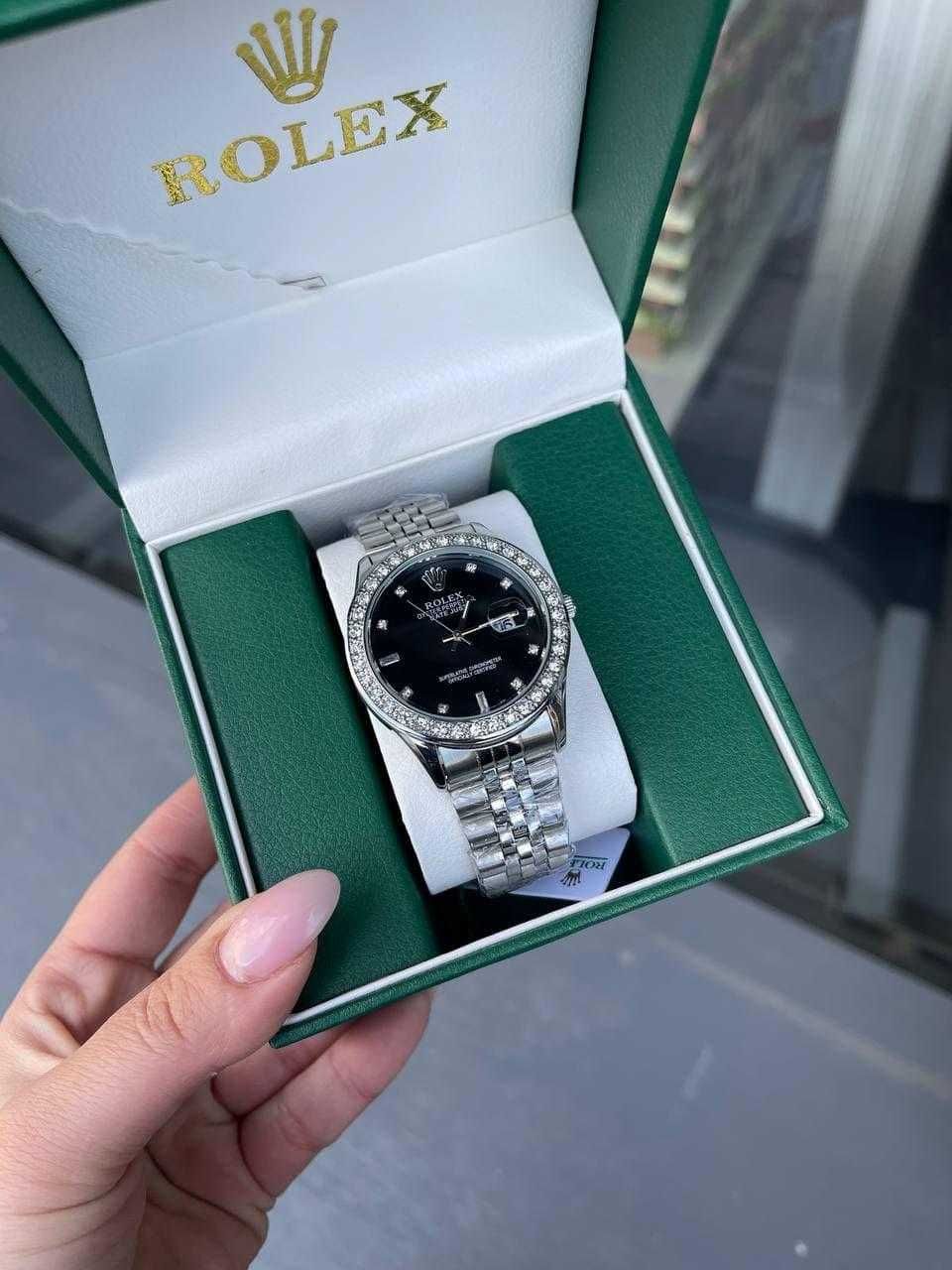 Часы фирмы Rolex