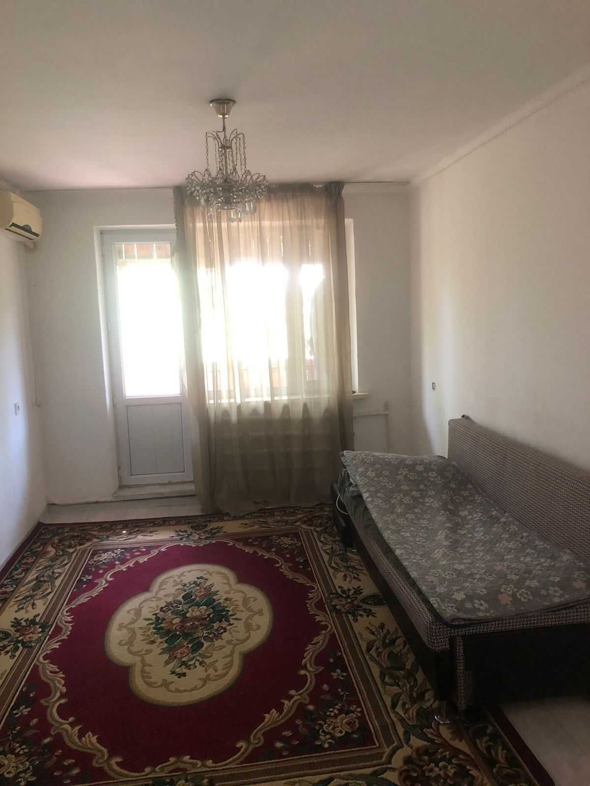 2-комнатный кв. на 5-этаже, в 7-мкр-не