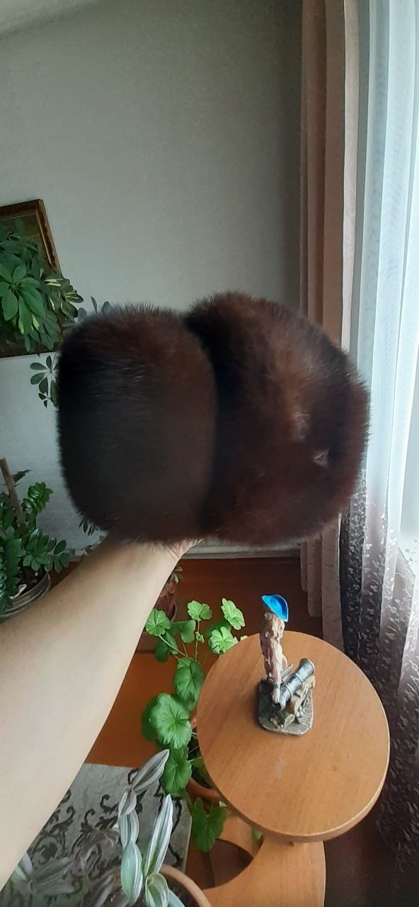Цельная норковая шапка