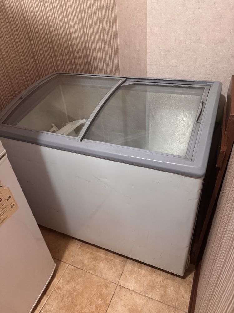 Продам морозильник