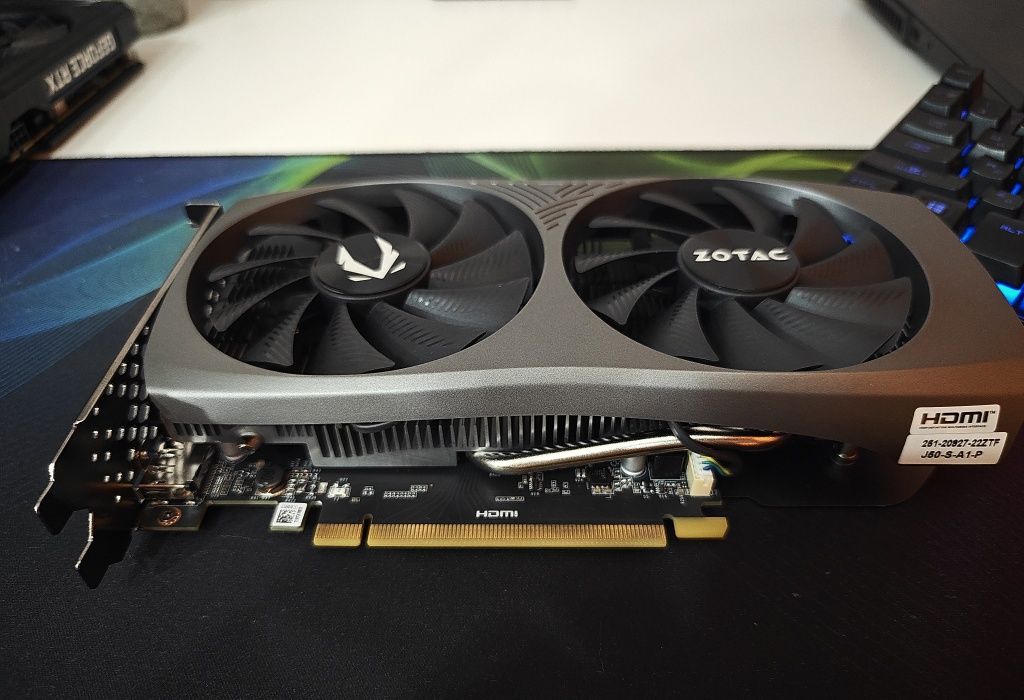 Видеокарта ZOTAC GeForce RTX 4060 TWIN EDGE 8GB НОВАЯ!