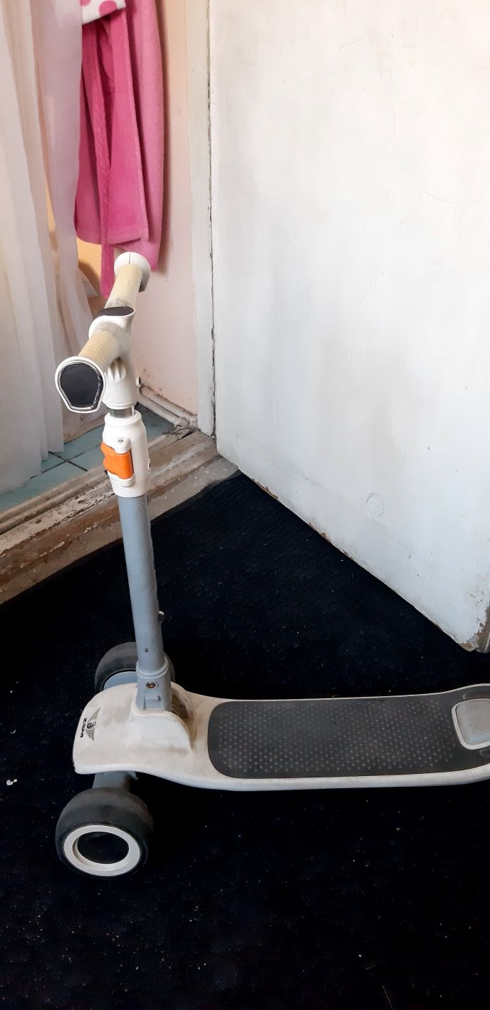 Продам классный самокат