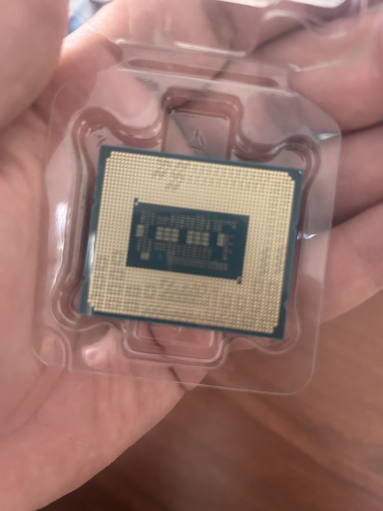 I5 14400f (в хорошем состоянии)