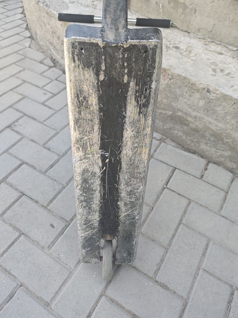Продам трюковой самокат