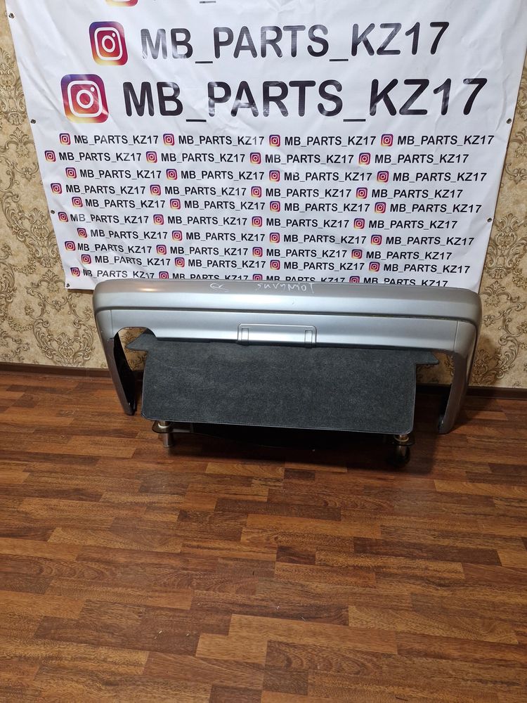 Бампер w124 мерседес задний