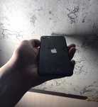 Apple SE 128 gb BLACK