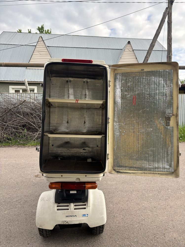 Продам мопеды Honda Jayro Canopi, трех колесный
