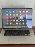 Macbook pro touch bar