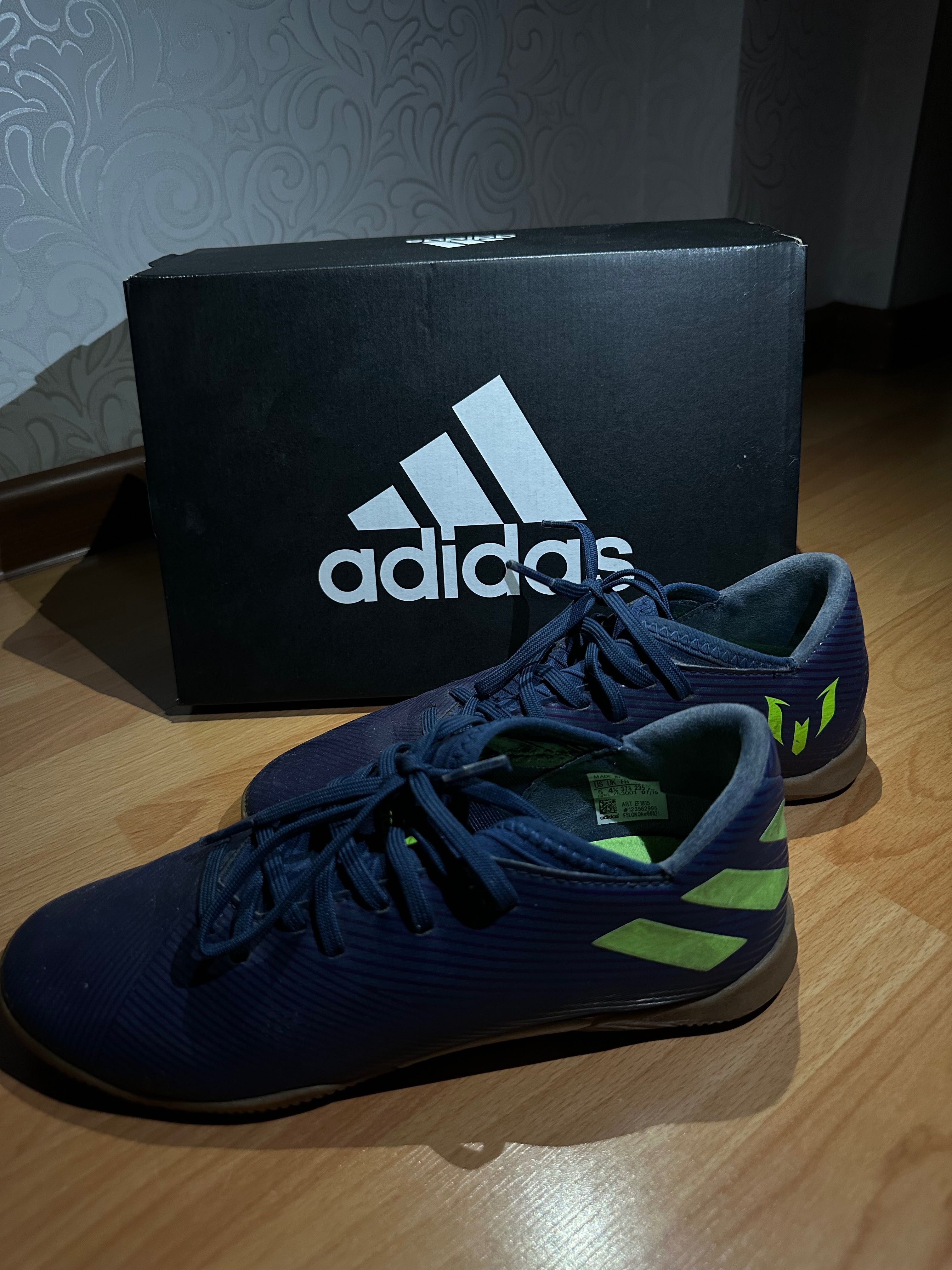ФУТЗАЛКИ ADIDAS, 37,5 размер
