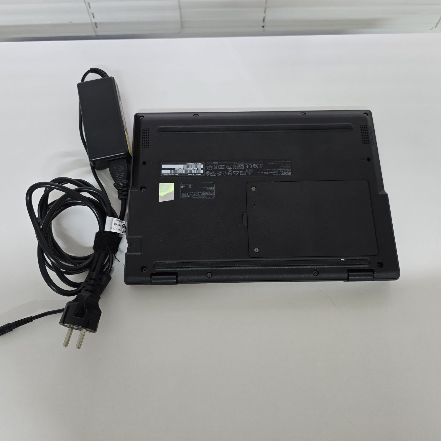Ноутбук Acer TravelMate B118 series