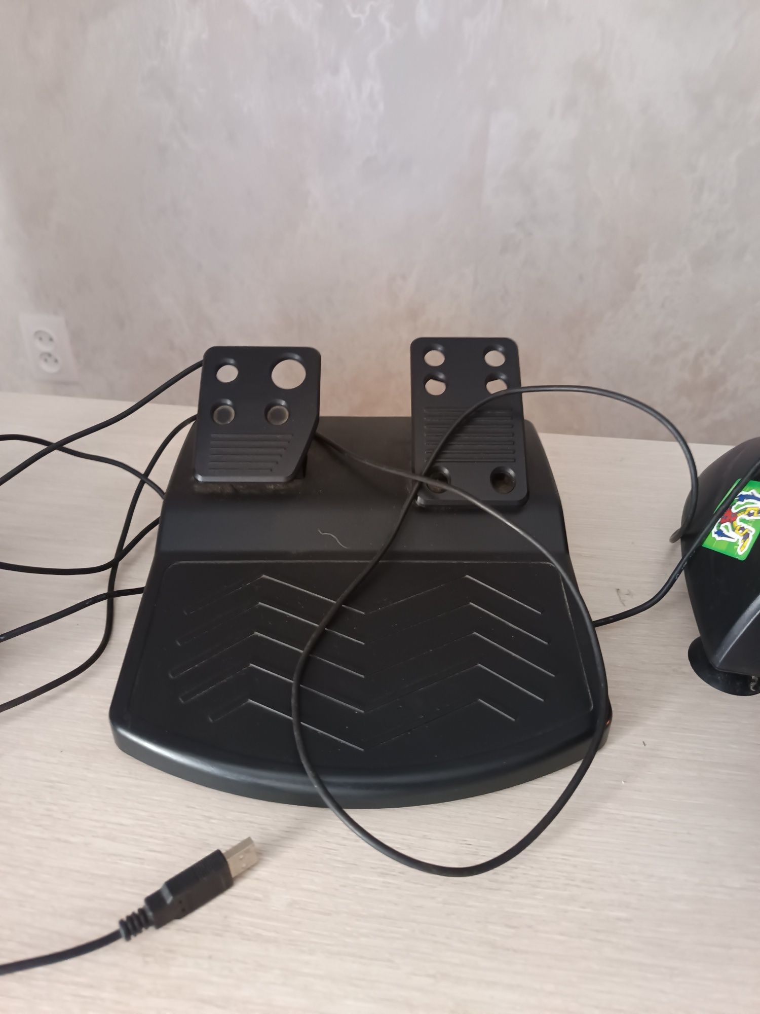Игровой руль гонки