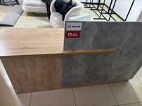 Рессепшен .Состояние новое, 1.70 в длину. Покупала за 250