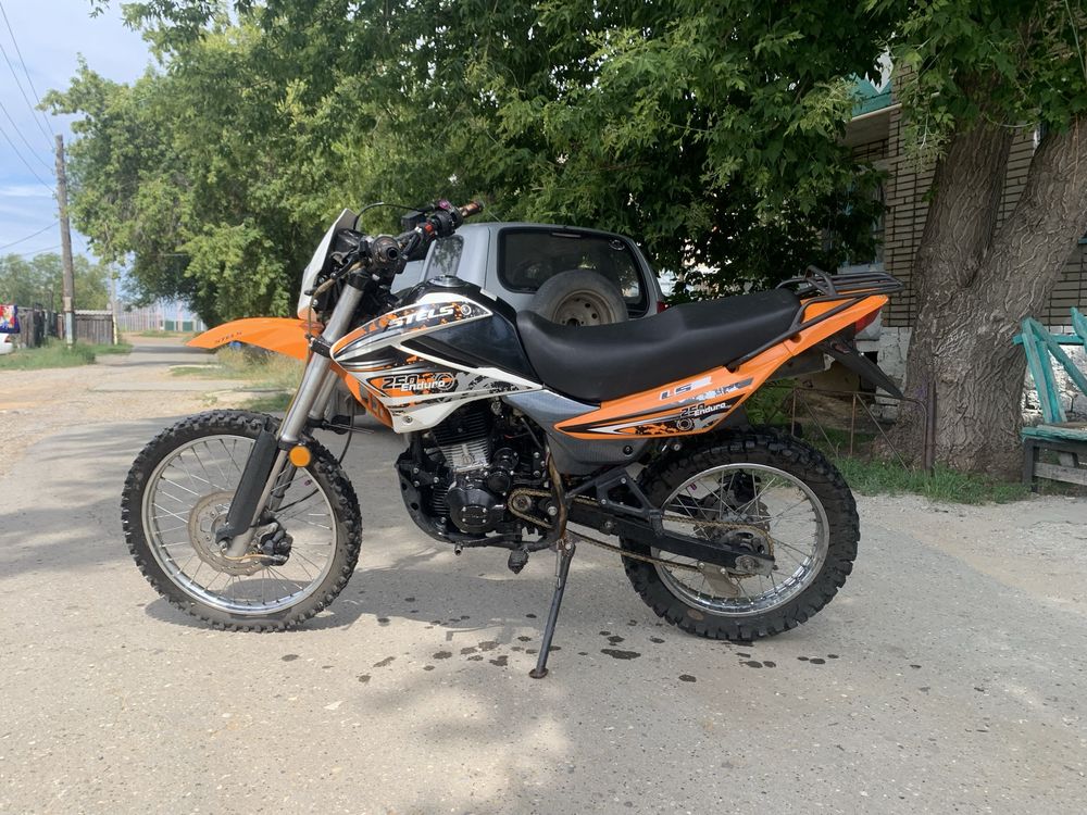 Мотоцикл stels 250 enduro