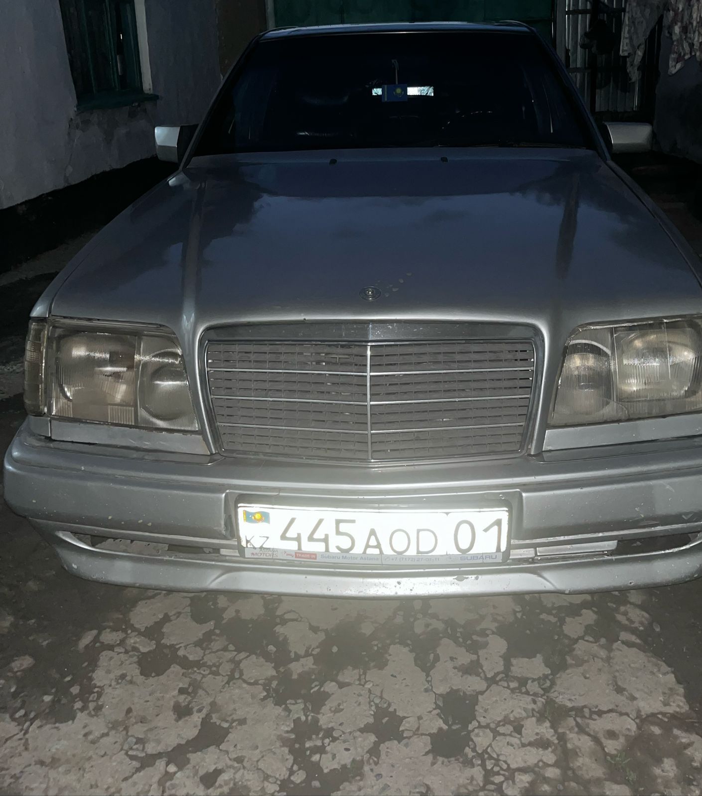 Срочно продам Мерседес Е280