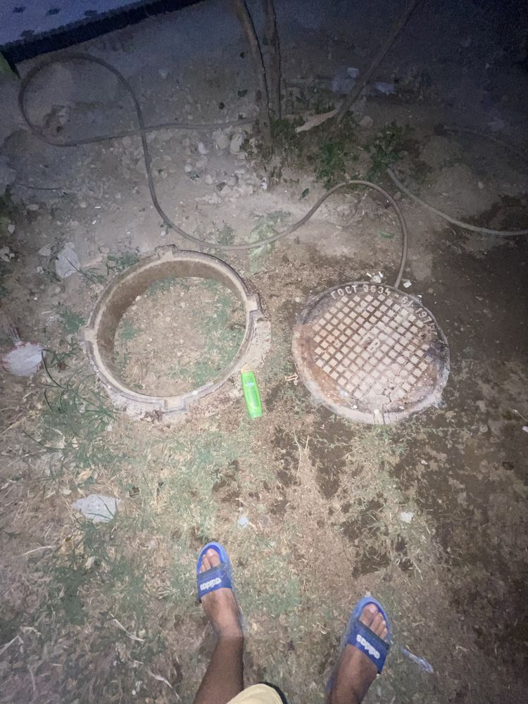 Люк для водопровода