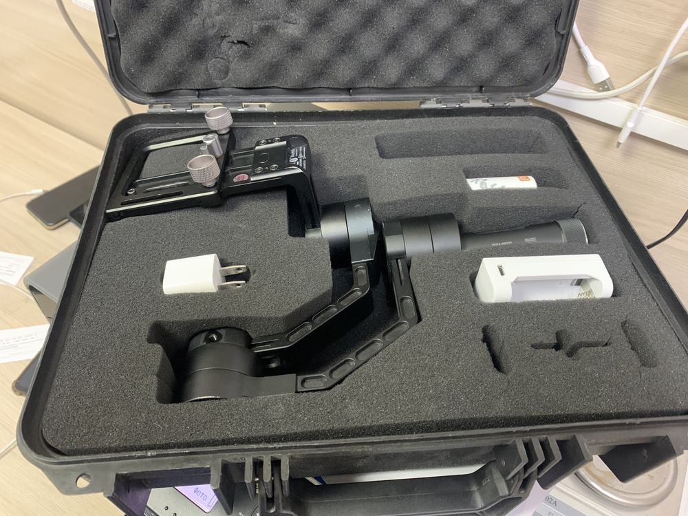 Стабилизатор Zhiyun продам