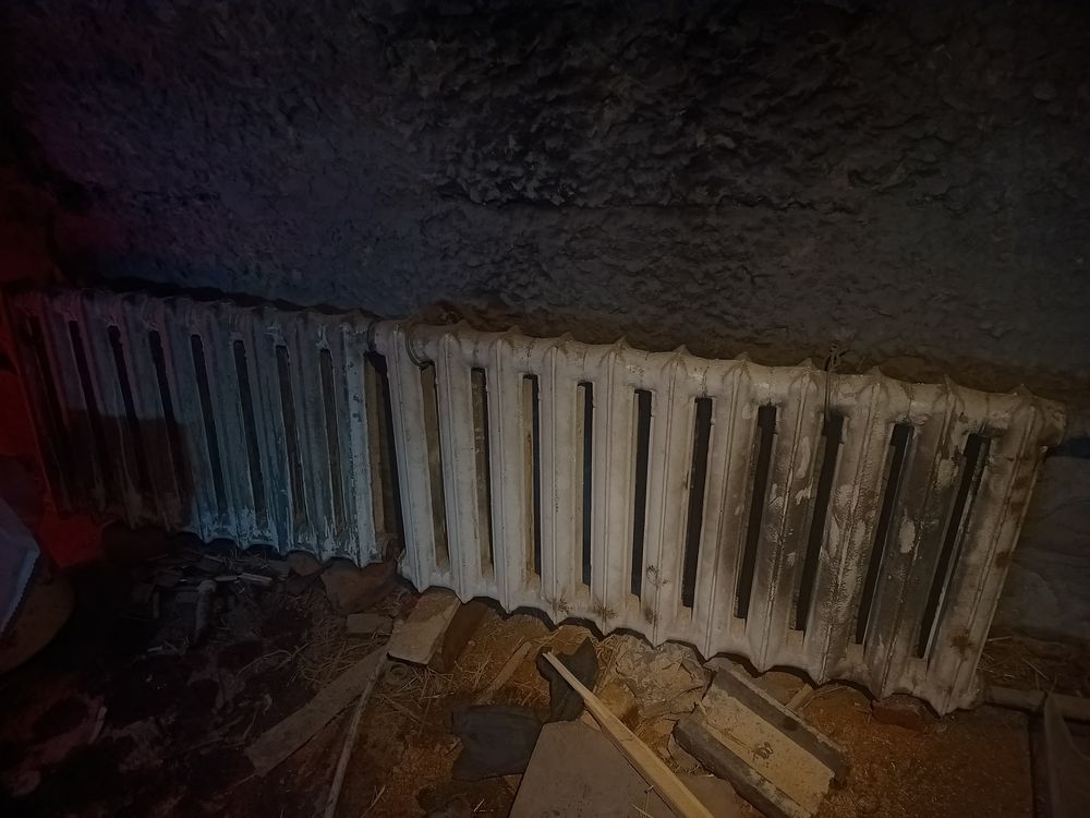 Продам батарею б/у