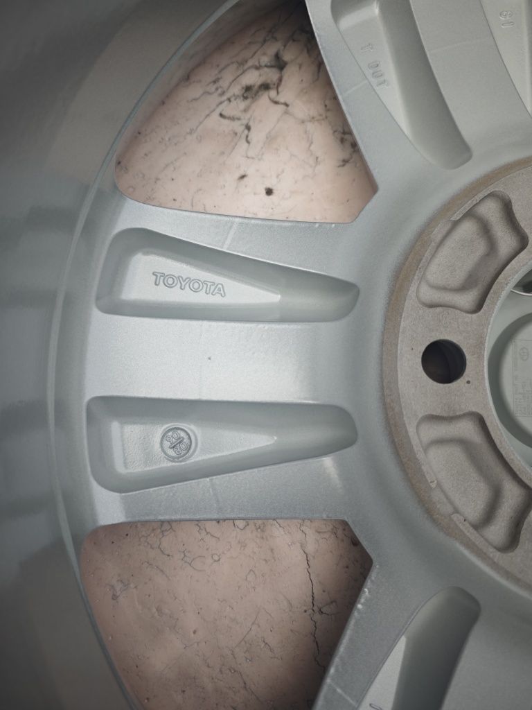 Диски r20 original Land Cruiser 100, Land Cruiser 200, Lx470, Lx570