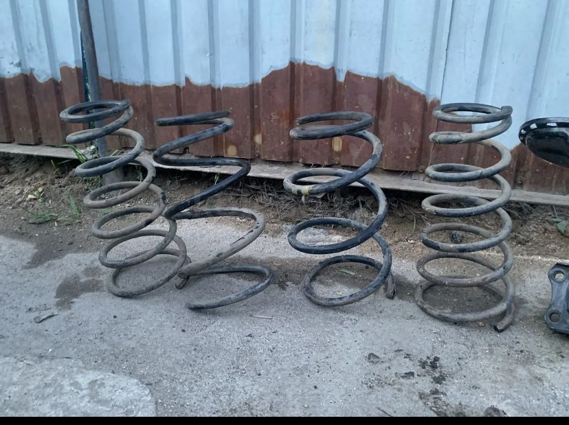 Продам  стойка за 40000