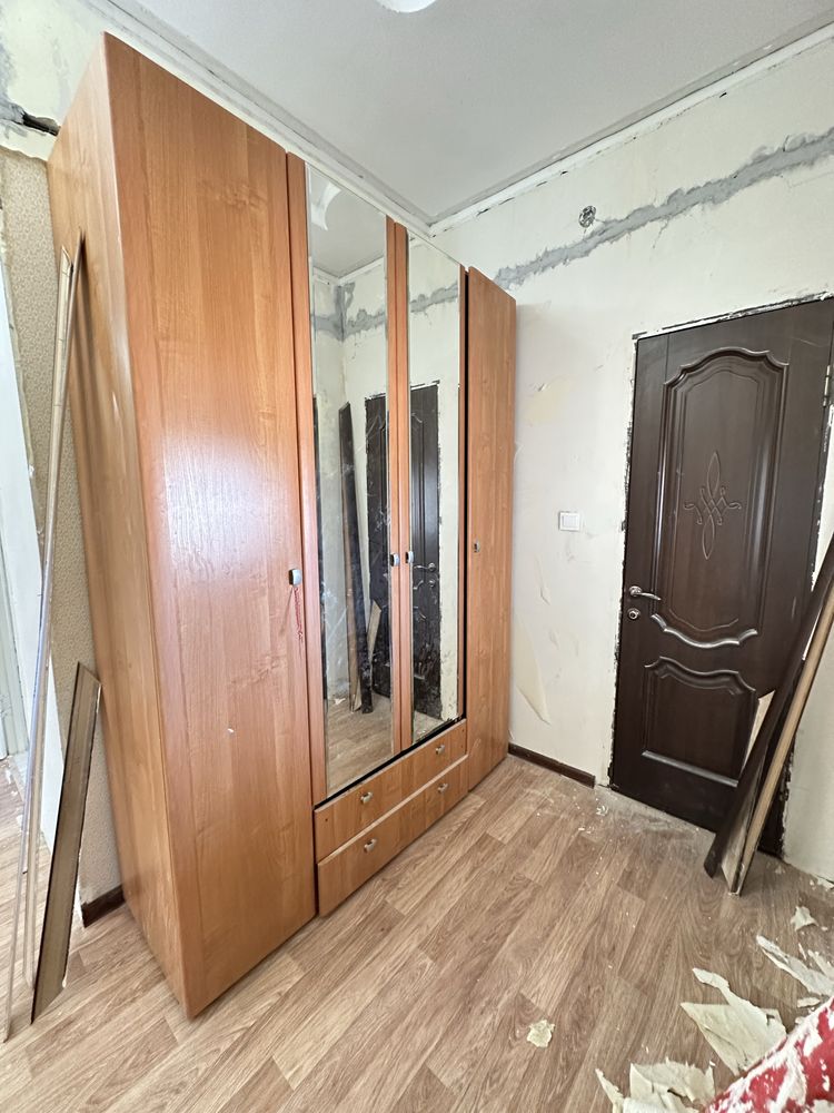 шкаф сатылады бу