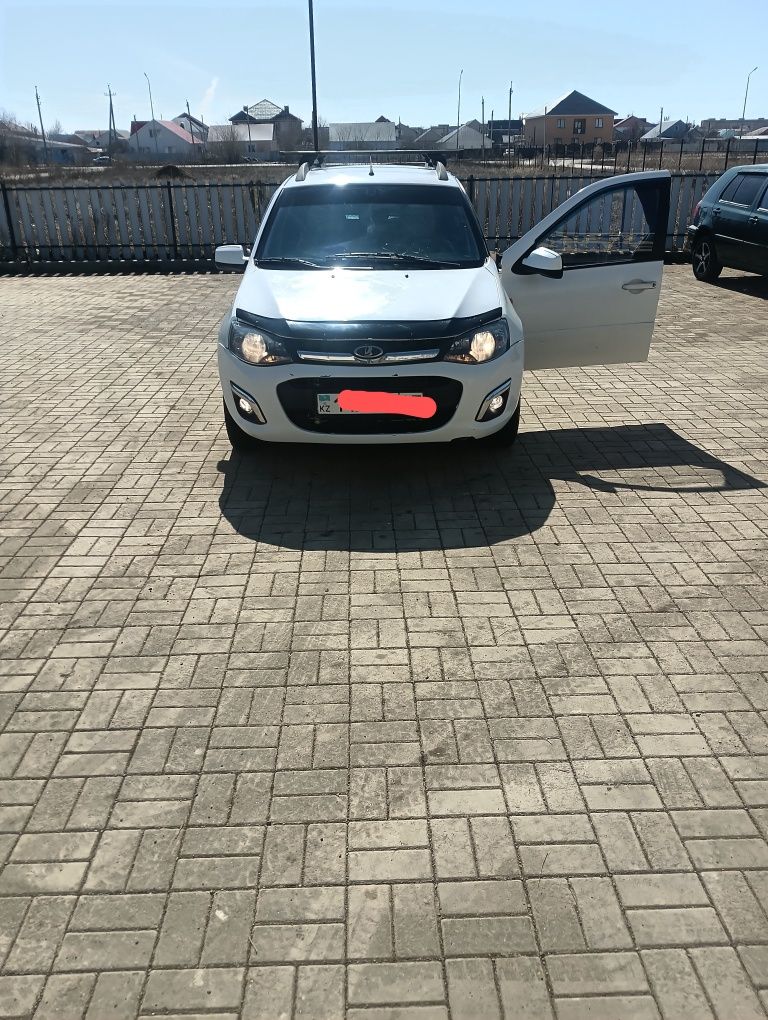 Продам авто Калина 2.2014года.Газ-бензин отметка в тех.паспорте есть