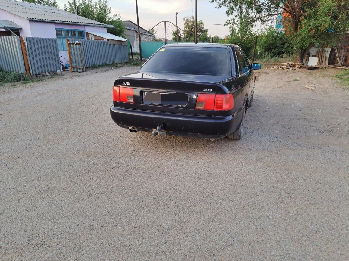 Продам Ауди А6 С4