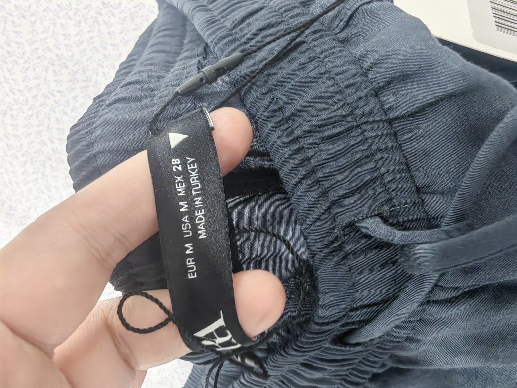 Продаются новые женские брюки zara