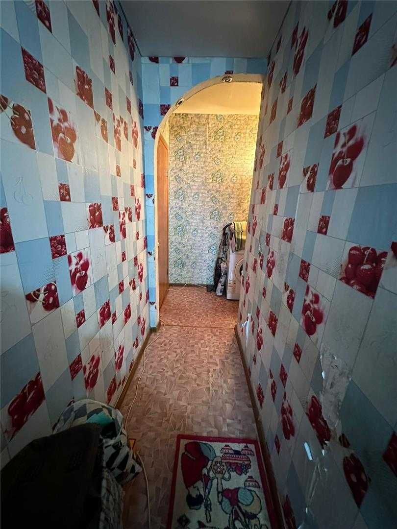 Продам 1- комнатную квартиру по ул. Чернышевского!