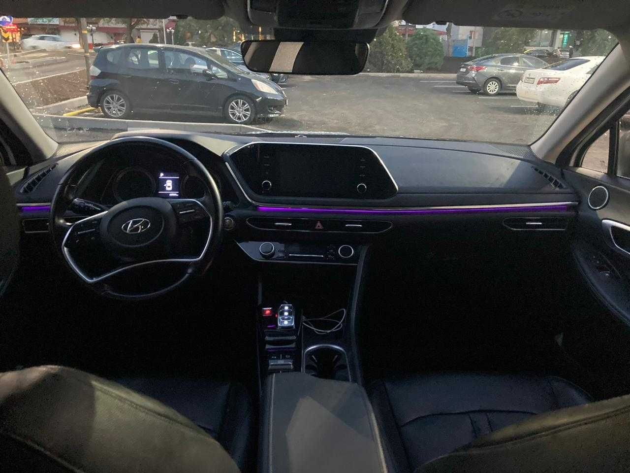 Hyundai Sonata 2.0л, 2020г