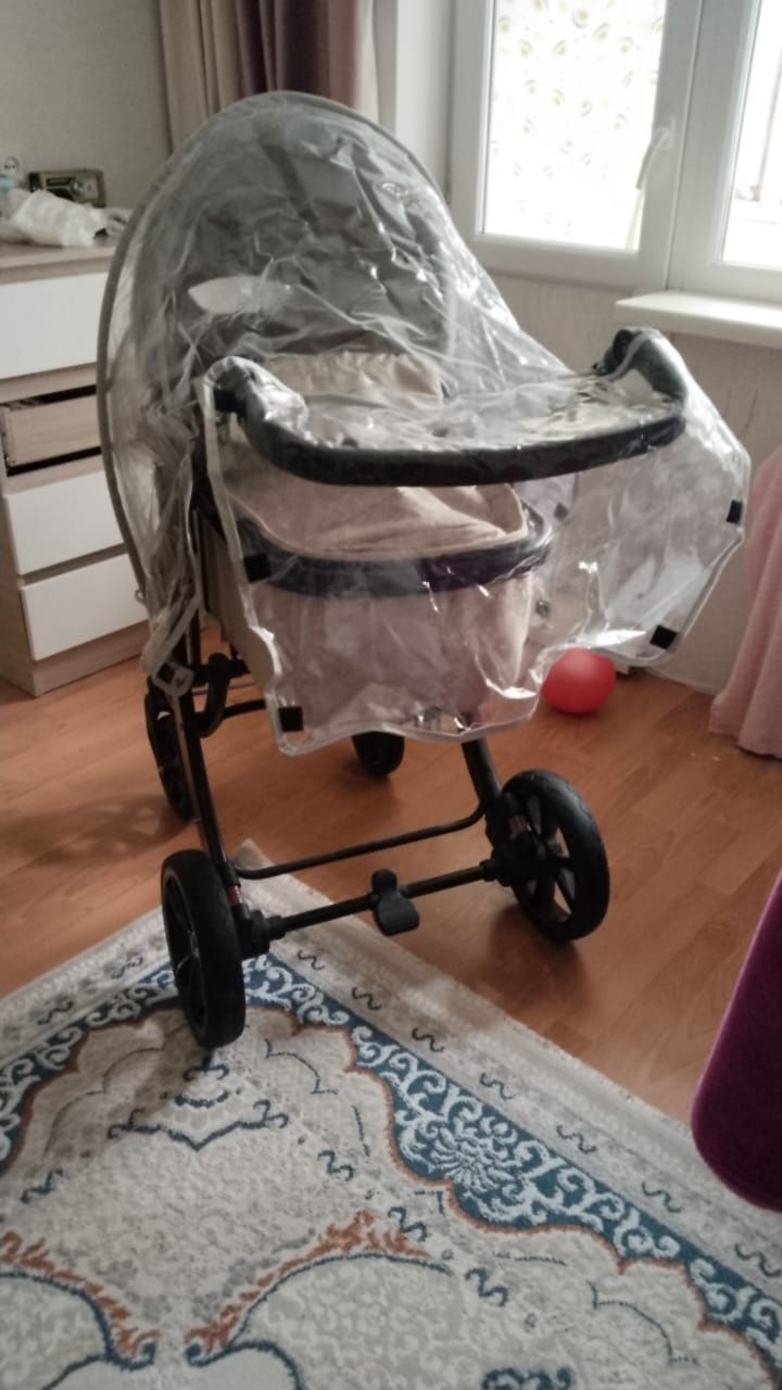 Продам детскую коляску