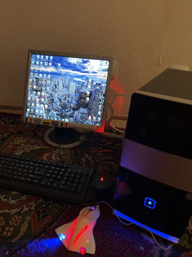 Настольный компьютер