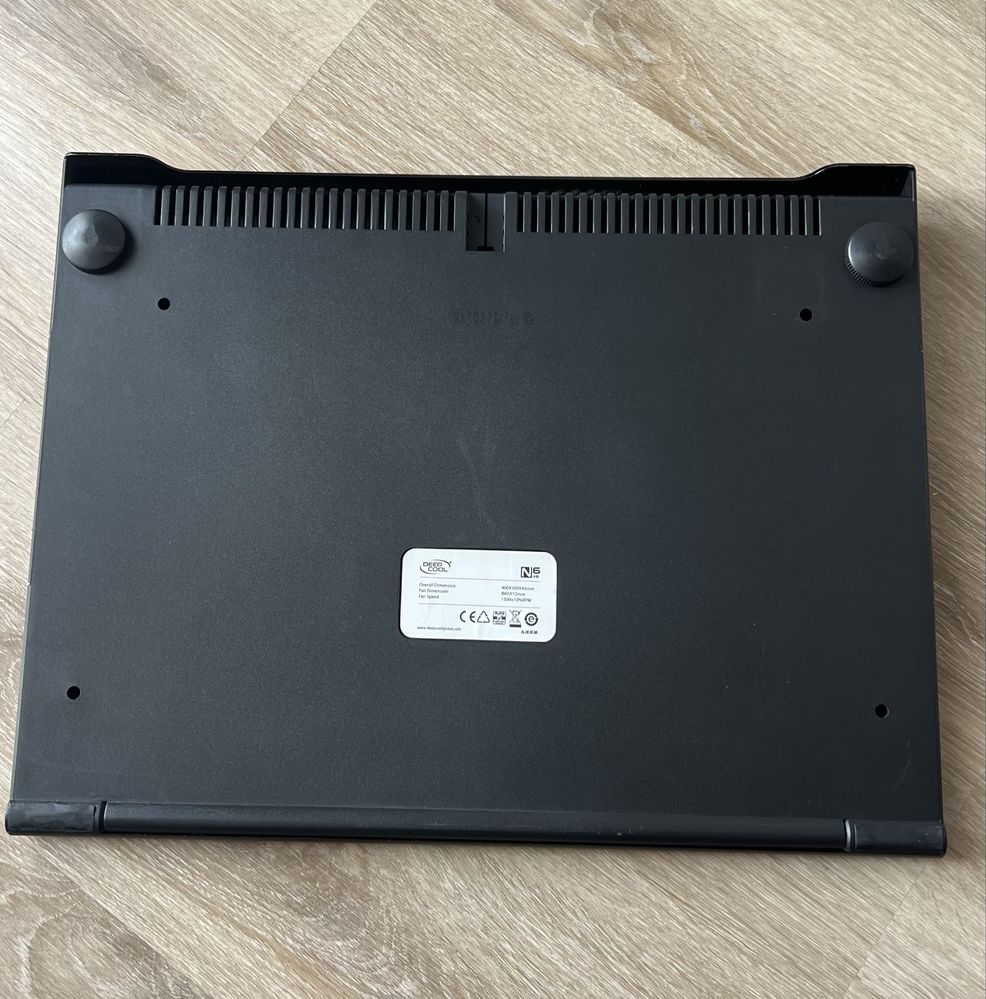 Охлаждающая подставка для ноутбука Deepcool N6 Black.