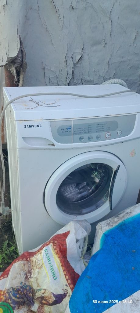 Продам машинку на запчасти