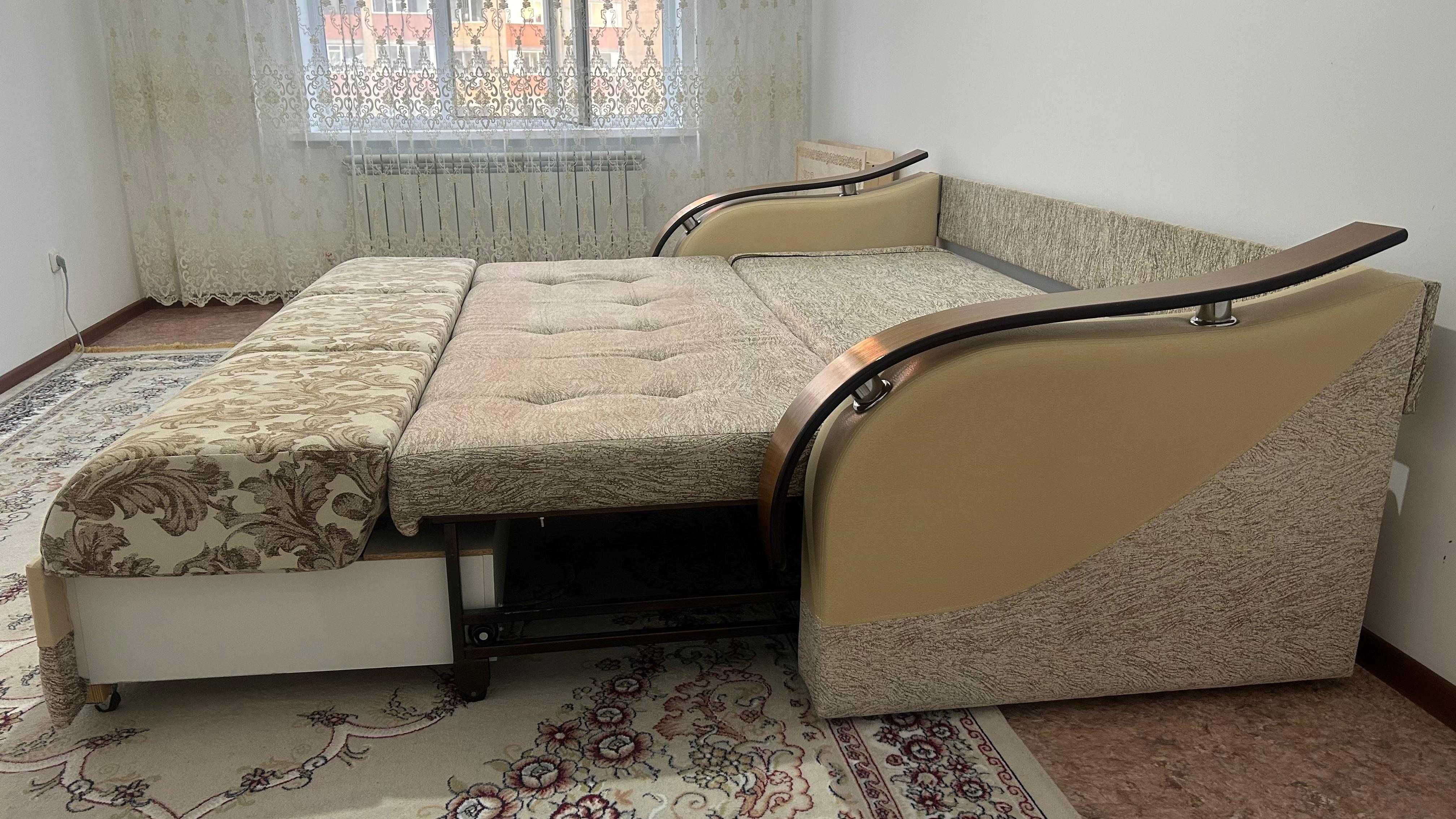 Продам диван в отличном состоянии